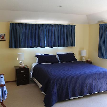 Aroha Riccarton Bed And Breakfast Christchurch Bagian luar foto